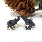 DECOvienya | Rabbit and Clover earrings（pair） | animal jewelry | 可愛勳物首飾 兔子耳釘